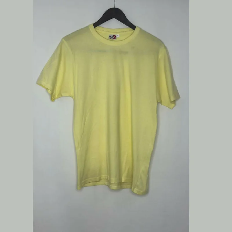 YELLOW T-SHIRT