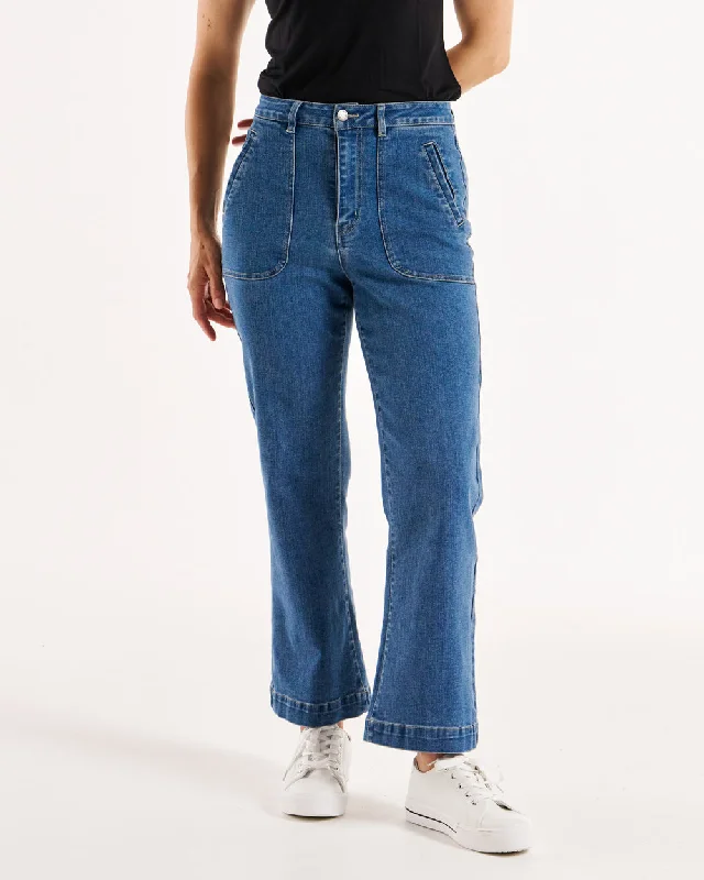 betty-basics-bryce-bootleg-jean-vintage-blue