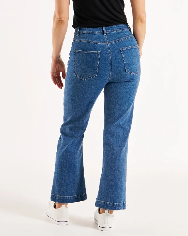 betty-basics-bryce-bootleg-jean-vintage-blue