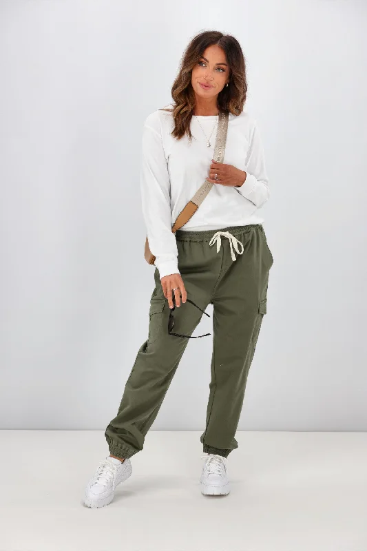 betty-basics-connecticut-cargo-jean-khaki