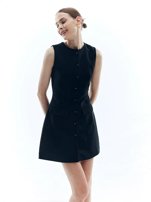 button-solid-crew-neck-sleeveless-dress