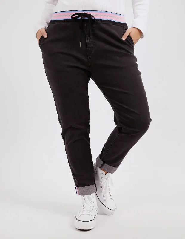 elm-arielle-denim-jogger-washed-black