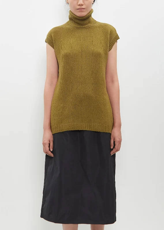 fw24sd009-sofie-dhoore-mole-sweater-vest-olive