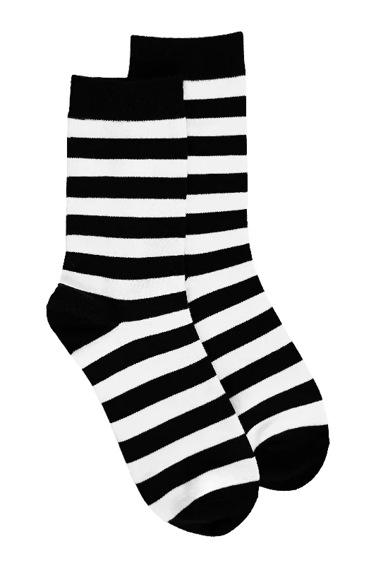 lovette-black-white-stripe-socks