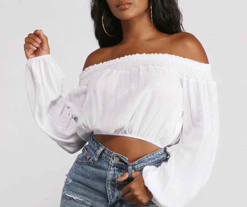 off-the-shoulder-long-sleeve-gauze-crop-top-060030801100