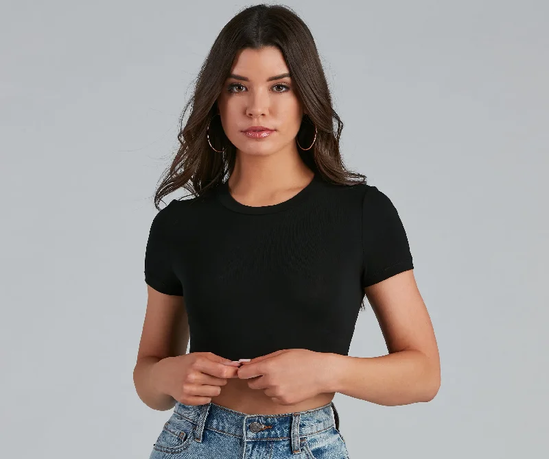 the-casual-crew-crop-top-060021073010