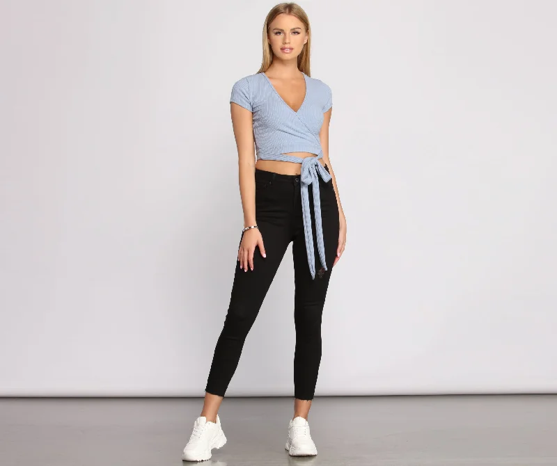 tied-to-basics-ribbed-crop-top-060012787001