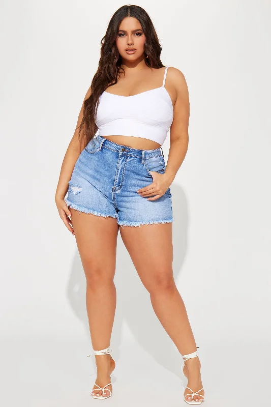 up-to-you-stretch-cut-off-denim-shorts-medium-wash