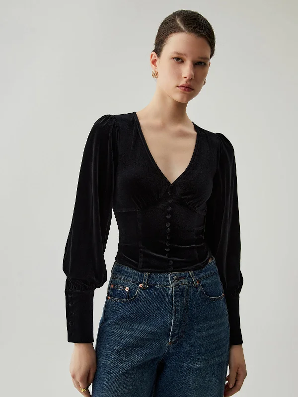 velvet-buttoned-v-neck-long-sleeve-crop-top